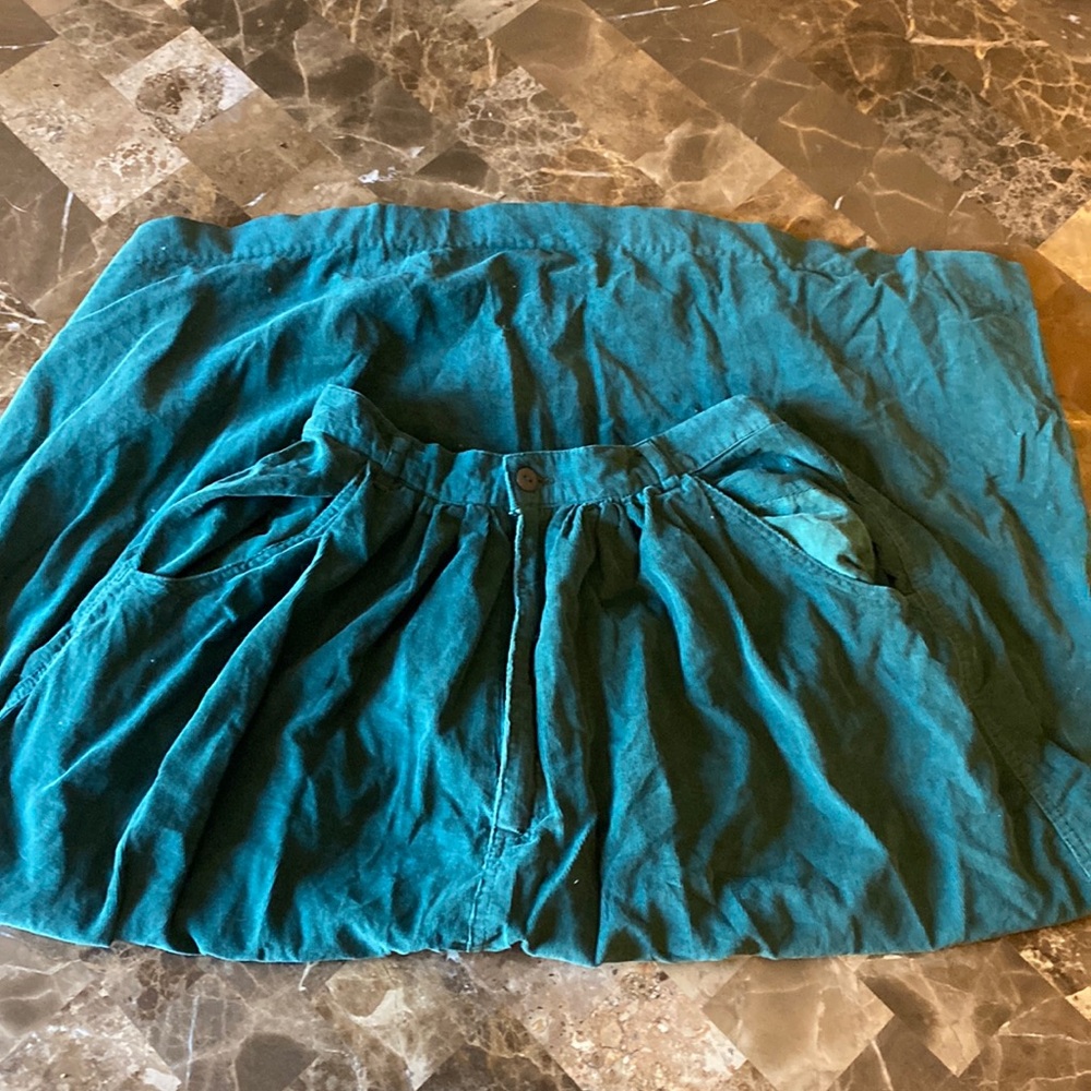 Forest green long skirt. Size 10